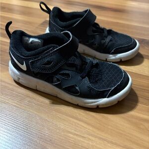 Nike Kids Black Sneakers with White Soles